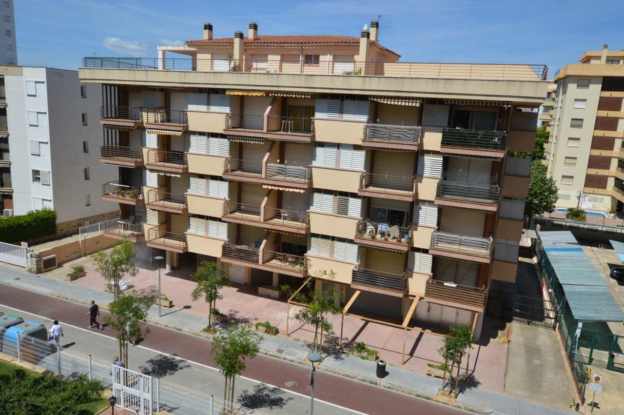 Atlas III Arysal Salou Bagian luar foto