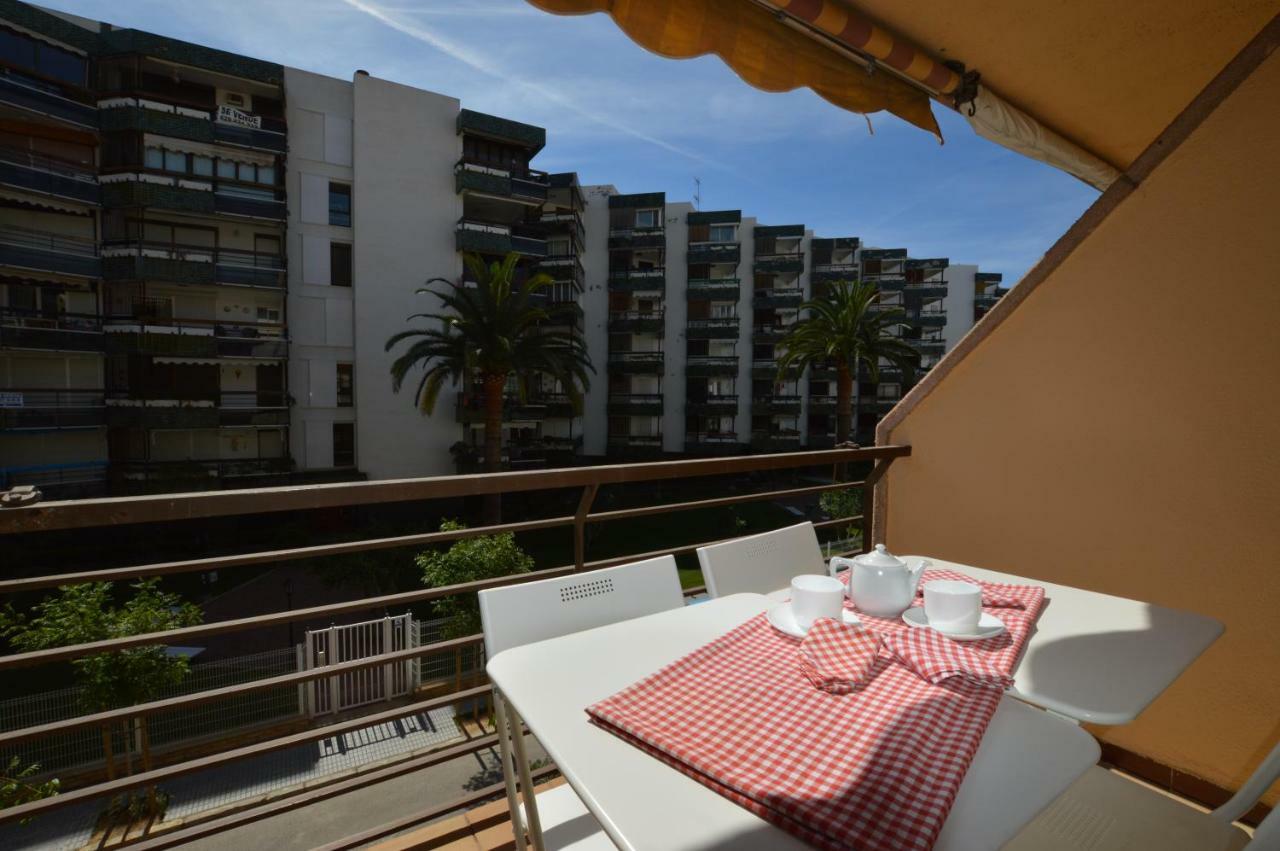 Atlas III Arysal Salou Bagian luar foto